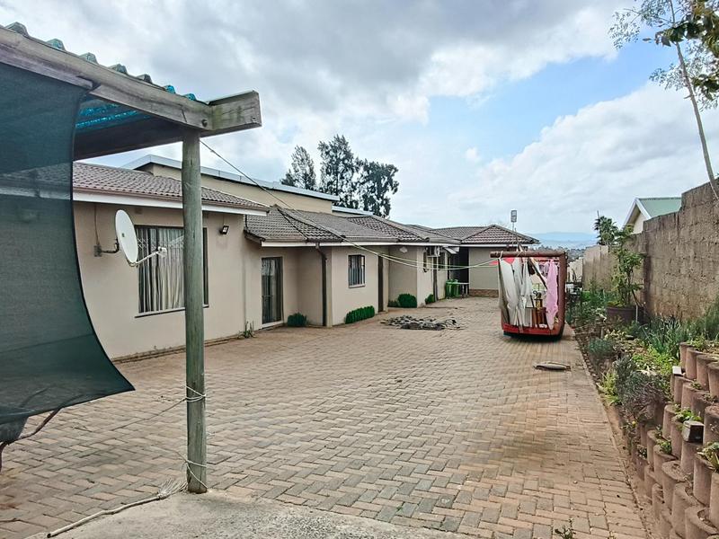 7 Bedroom Property for Sale in Southernwood Eastern Cape